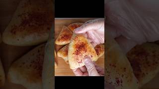 اطيب فطاير سبانخ بعجينه قطنيه روعه #viral #shorts #dough #مخبوزات #عجينة #فطاير#fatayer #معجنات