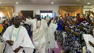 JOYFULLY AGED WOMEN AND MEN WELCOME OONI OF IFE TO CONTINUE HIS 50TH BIRTHDAY AND GIFTING THEM.