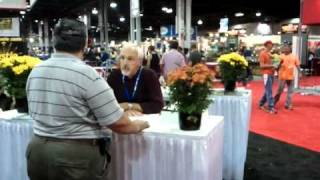 IL I-hobby Expo 2010.(Family Ties) actor Michael Gross visiting.