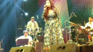 Shreya ghoshal singing Albeliya, nagada sang dhol