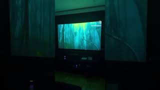 Cena ligar cinema com um toque no botão | Quero Automação