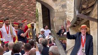 Passage de la flamme olympique au Clos Vougeot avec Cédric Paty