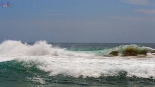 HERMOSO OLEAJE EN PLAYAS DE ACAPULCO PIE DE LA CUESTA