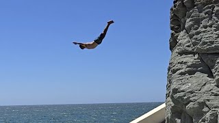 Cliff Jumpers in Mazatlan Mexico! WOW! #cliffjumpers #mexico