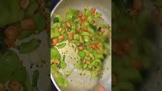 Capsicum Rice Recipe #shorts #lunchbox #viral #gombenaadinakairuchi #lunchboxrecipe #subscribe