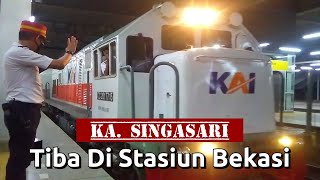 KA. SINGASARI Tiba Di Stasiun Bekasi