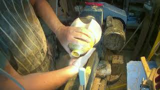 Woodturning - John Wood Birmingham GB-gravitation   part#42