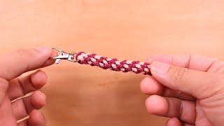 Braiding - Zipper Pull using the 4-strand round crown knot pattern