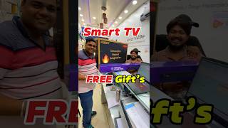 Smart TV के साथ दिए Gifts 🎁 #shorts #viral