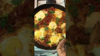 Shakshouka aka eggs with red sauce🍳 شكشوكة اي بيض مع صلصة حمراء