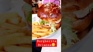 Burgherita@Brianza 🇮🇹 #italy #brianza#yummyburger#shortsviral hortsburger#shortsvideo