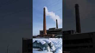 Spaziergang in Kostanay zum nahegelegenen Heizkraftwerk