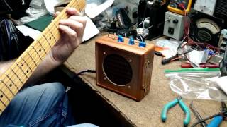 Crawfish Testing the Cigar Box Amp - You Really Got Me