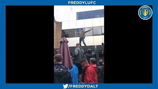 Leeds Fans Singing We've Got Saiz Samuel Saiz At Millwall (16/09/17)