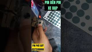 Hướng dẫn làm thay pin đèn pin xe đạp