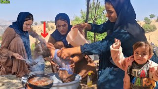 Selin's Nomadic life: beautiful traditions of bathing and cooking tomato seeds among nomads.