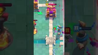 El larry usando el 0.0000000000001 % de su poder #clashroyale #clashroyalememes #humor #aña