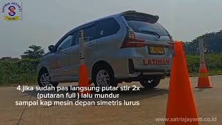 Belajar parkir seri #kursusmobil #kursusmengemudi