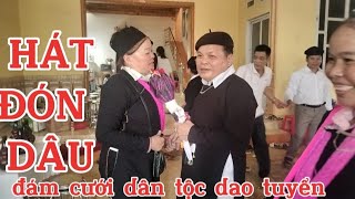 họ nhà gái hát làm họ nhà trai mãi mới đón được dâu lên xe