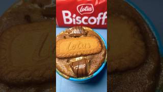 Trying a Lotus #biscoff & #kinderbueno #mugcake for the first time…🤤 #hacks