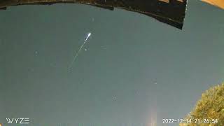 Meteor seen over Mid City South, Baton Rouge, La looking East 2022-12-14 9:26 PM CST