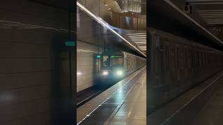 «Ока» прибывает на станцию Деловой Центр СолЛ #metro #москва #транспорт #youtube #shortsclip