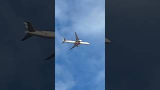 Emirates Airlines flight on departure from CPT #planespotting #viral #emiratesairlines #shorts