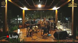 Live acoustic bilik kayu resto jogja