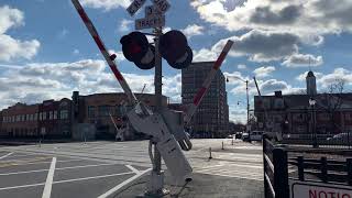 Evergreen Ave Railroad crossing in Arlington Heights IL