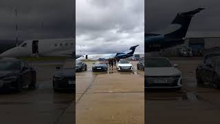 Private Jet 🛩️ Into Cars On A Runway!!! 🚗 #audi #audirsetrongt #etron #electriccar #shorts