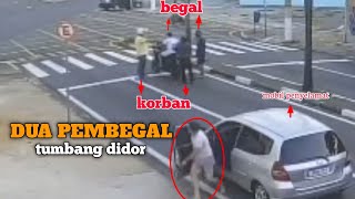 BEGAL APES !! pria pengendara mobil selamatkan pemotor yang dibegal didepan matanya !! rekaman cctv