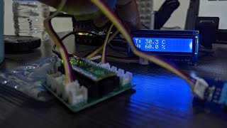 Raspberry Pi Pico Temperature Sensor in MicroPython