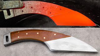 Creating a razor-sharp Knife! This man is truly a master of his craft!