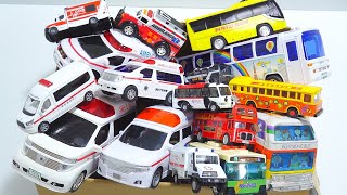 Ambulance and bus mini cars run on the slope ☆ Enjoy working mini cars!