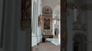 Life in Germany. Church of the Holy Spirit in Heidelberg. State of Baden Württemberg. #spring  #tram