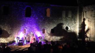 Aire y Fuego at Fontcaude Abbey