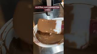 AUSTRALIAN LAMINGTON CAKE #cakelover #pastrychef #cheflife #lamingtoncake #recipe #bestseller