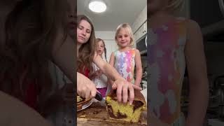 We love mommy’s sweet walnut bread