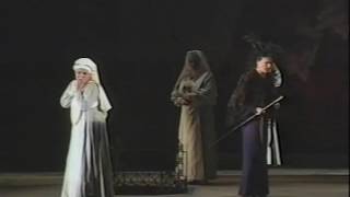 Puccini: Suor Angelica - Duet Angelica-Principessa (Júlia Kukely, Annamária Kovács)