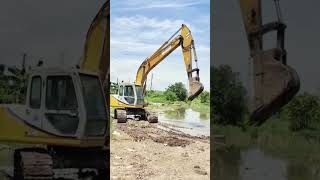 Excavator Cat3 350 live showing