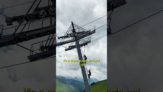 Maintenance of a ski lift in the resort of Les Menuires