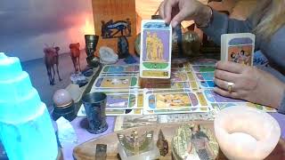 *ACONTECIMIENTOS IMPORTANTES  PRÓXIMO TRIMESTRE,CAMBIOS EN AMOR,💘TRABAJO, 💰LUGAR🌍 TAROT INTERACTIVO*