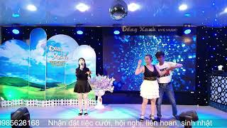 Chỉ Có Bạn Bè Thôi - Duyên Duyên " Đồng Xanh Restaurant Live Music 2024 "