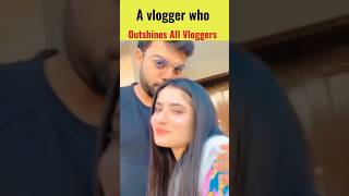 Is Vlogger Ne Sabi Vloggers ko Peche Chor Diya #viral #shorts