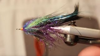 String Leech - Great Lakes/Steelhead Alley - Fly Tying Demonstration