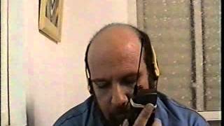 חוצן הטלפון מתקשר לאדריאן דביר 10 phone alien call adrian