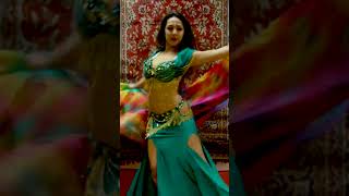 Martina Aisha - Danza orientale - #artistidistradapuglia