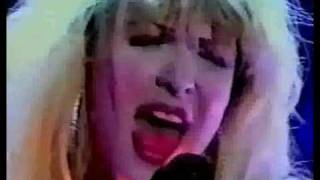 Hole - Doll Parts (Live on TOTP London)