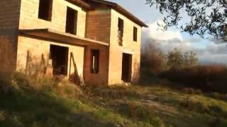 Mompeo (RI): Rustico di villa di 220 mq su due livelli con 1 ha di terreno. Vista panoramica.