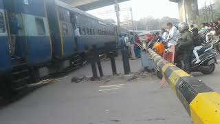 22531 Mathura-Chapra Superfast with WDM3A At Aishbagh